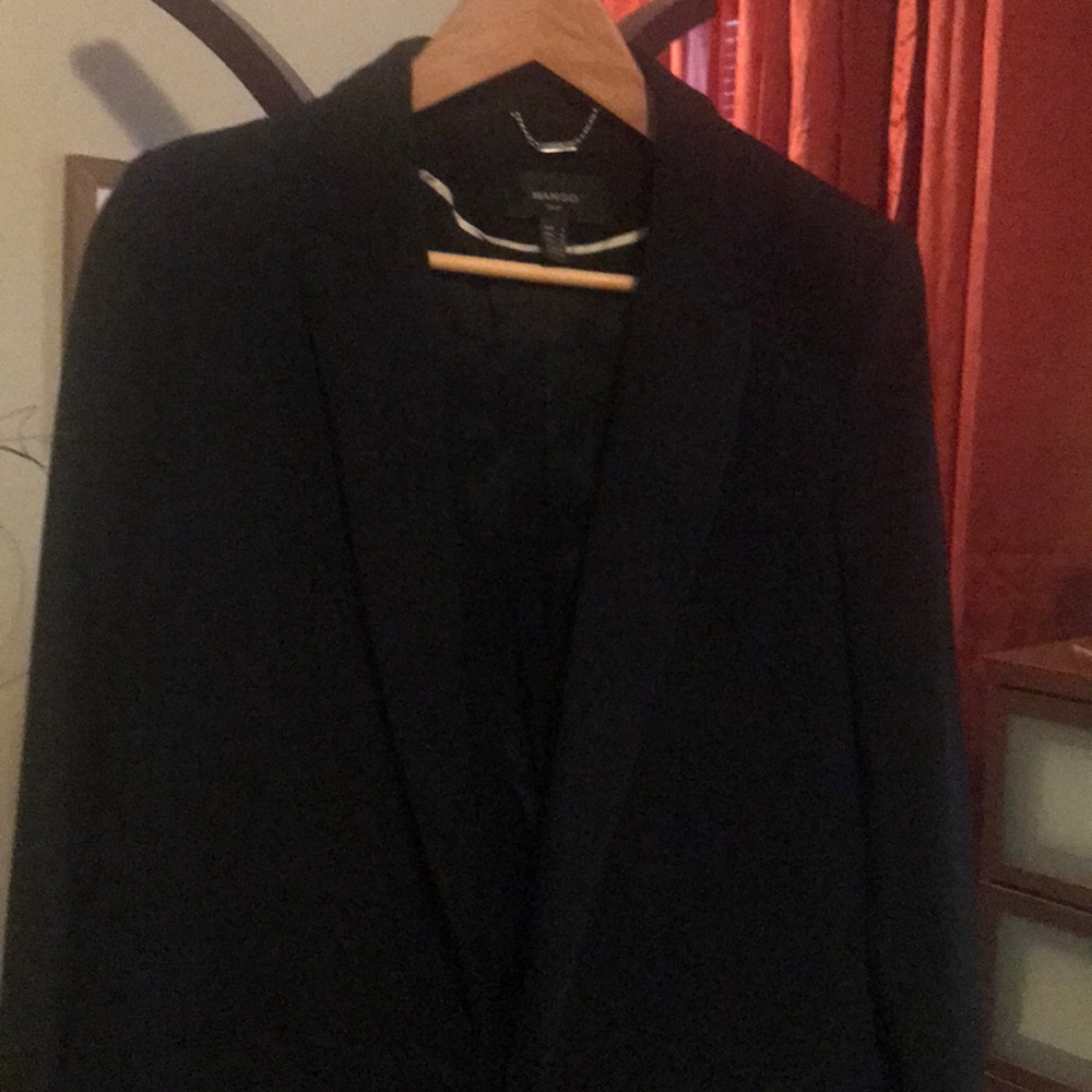 Black Blazer